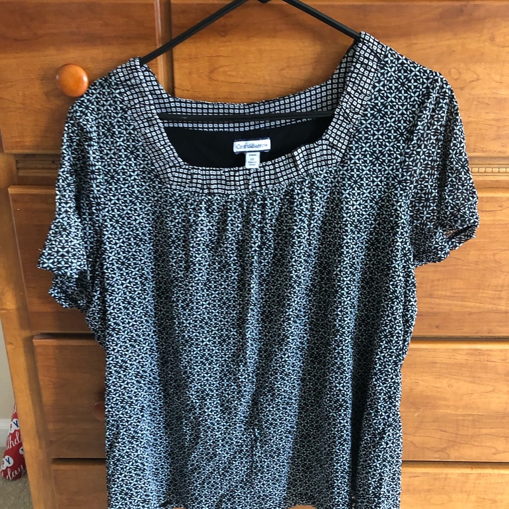 Short sleeve blouse